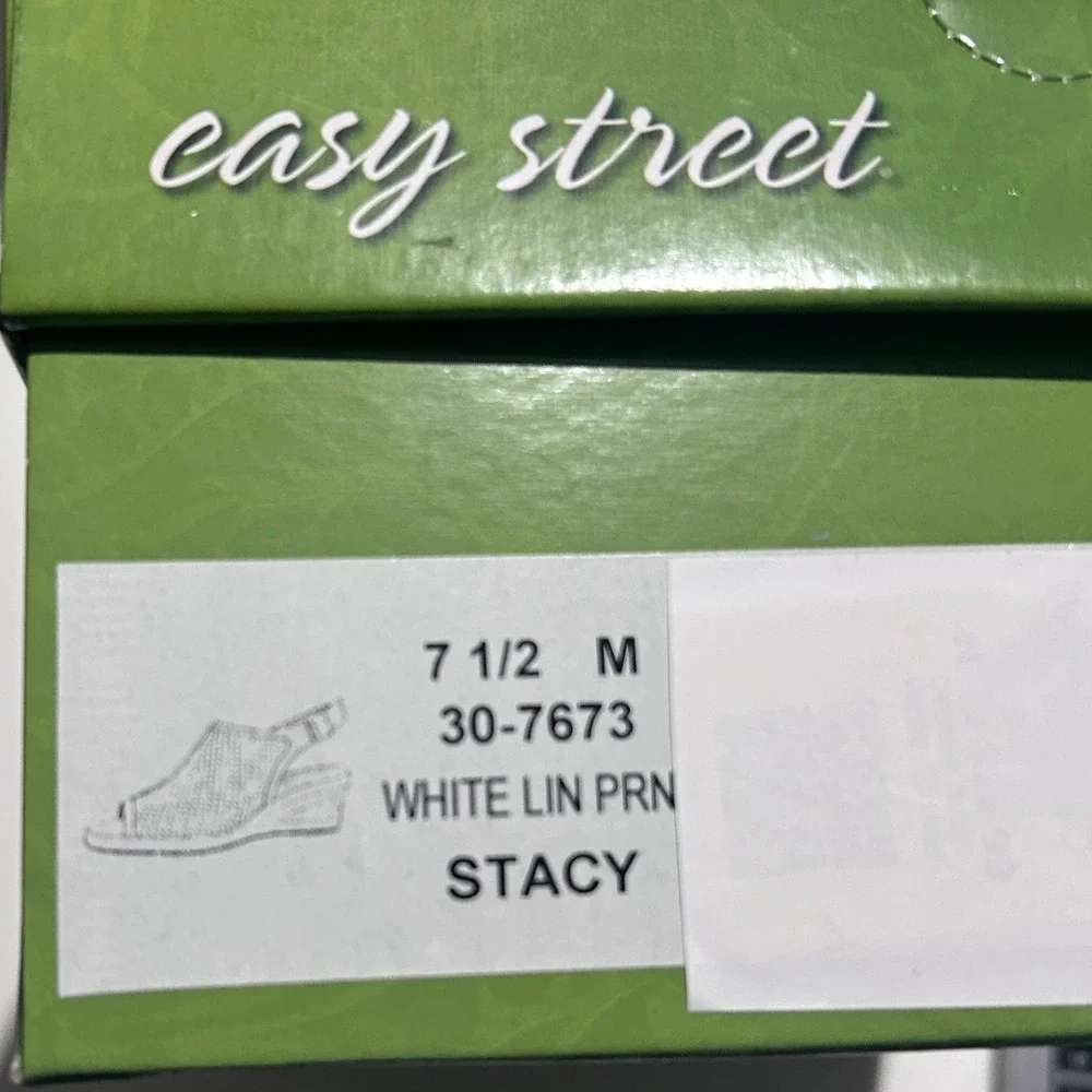Easy Street Stacy White Perforated Espadrille Wedge Sandals 7.5M NEW